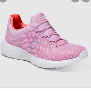 Pink Sketcher’s pull on sneakers